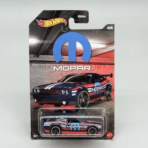 Hot Wheels 2022 HW Dodge MOPAR Series 3/5 Dodge Challenger Drift Car